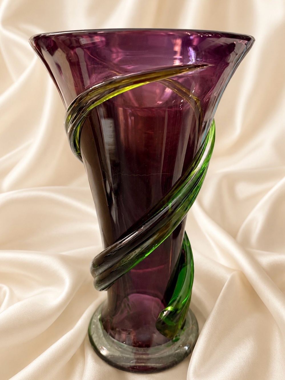 Vintage Hand Blown Amethyst Art Glass Vase Green Applied Spiral Murano Style